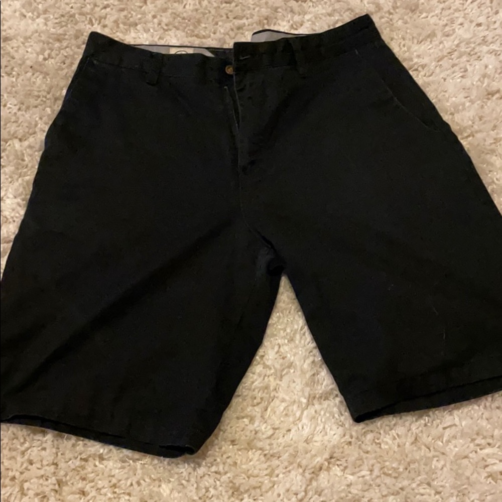 Men’s black shorts in size 34.